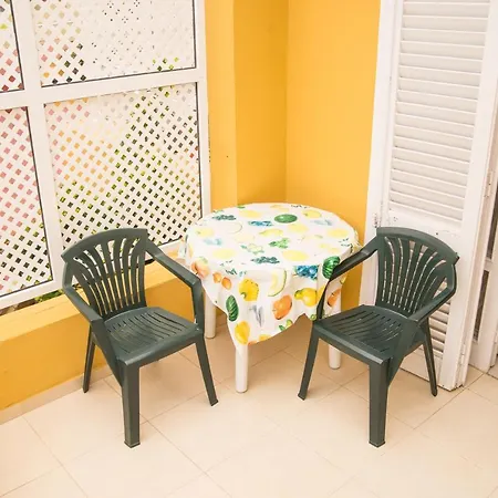 In San Eugenio Se 180 Apartament